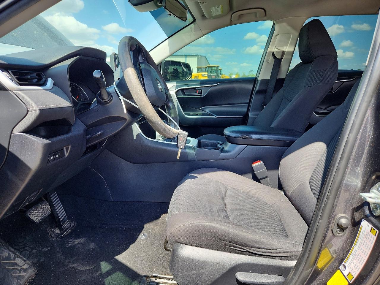 2021 TOYOTA RAV4 photo 13
