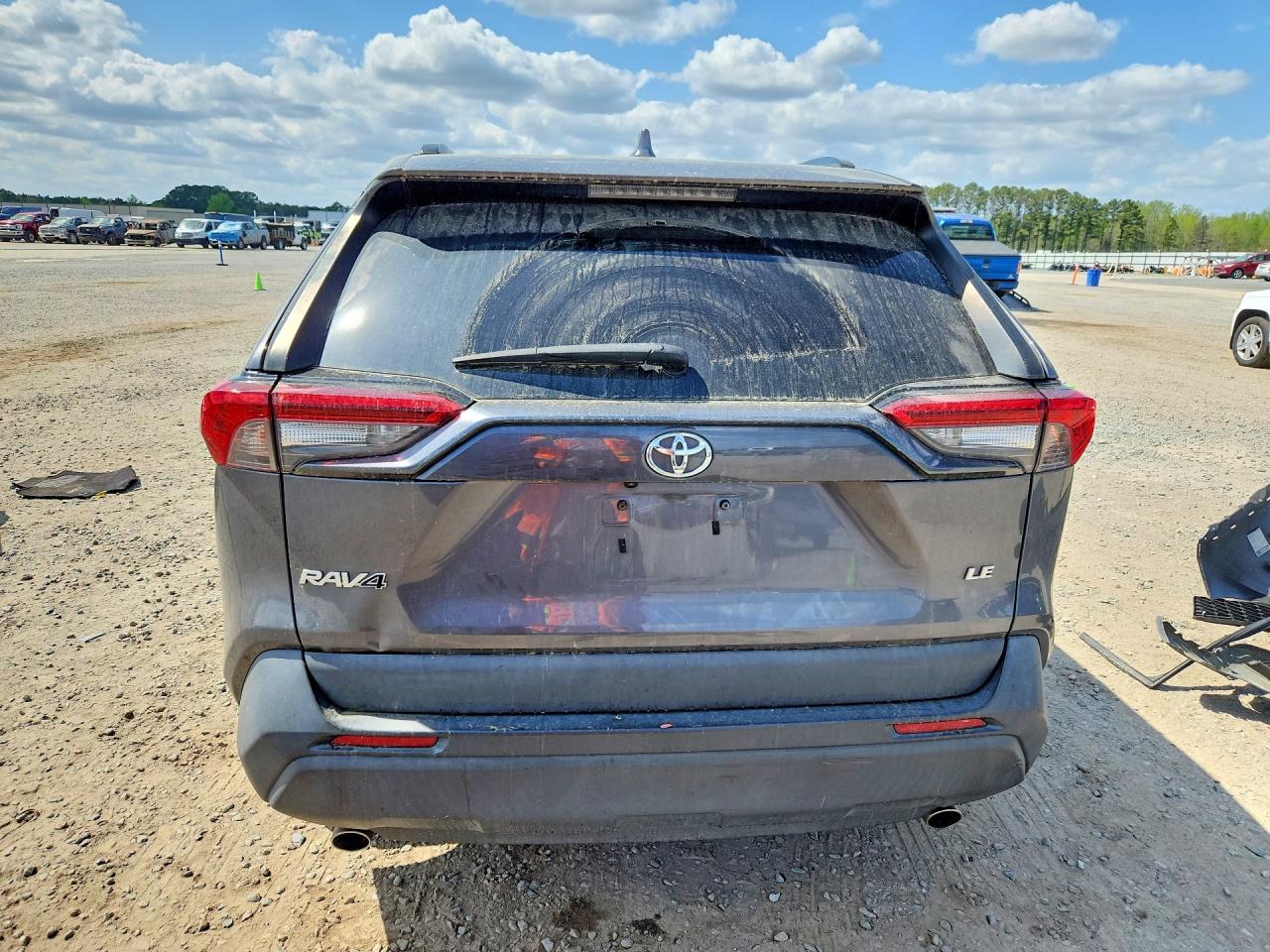 2021 TOYOTA RAV4 photo 11