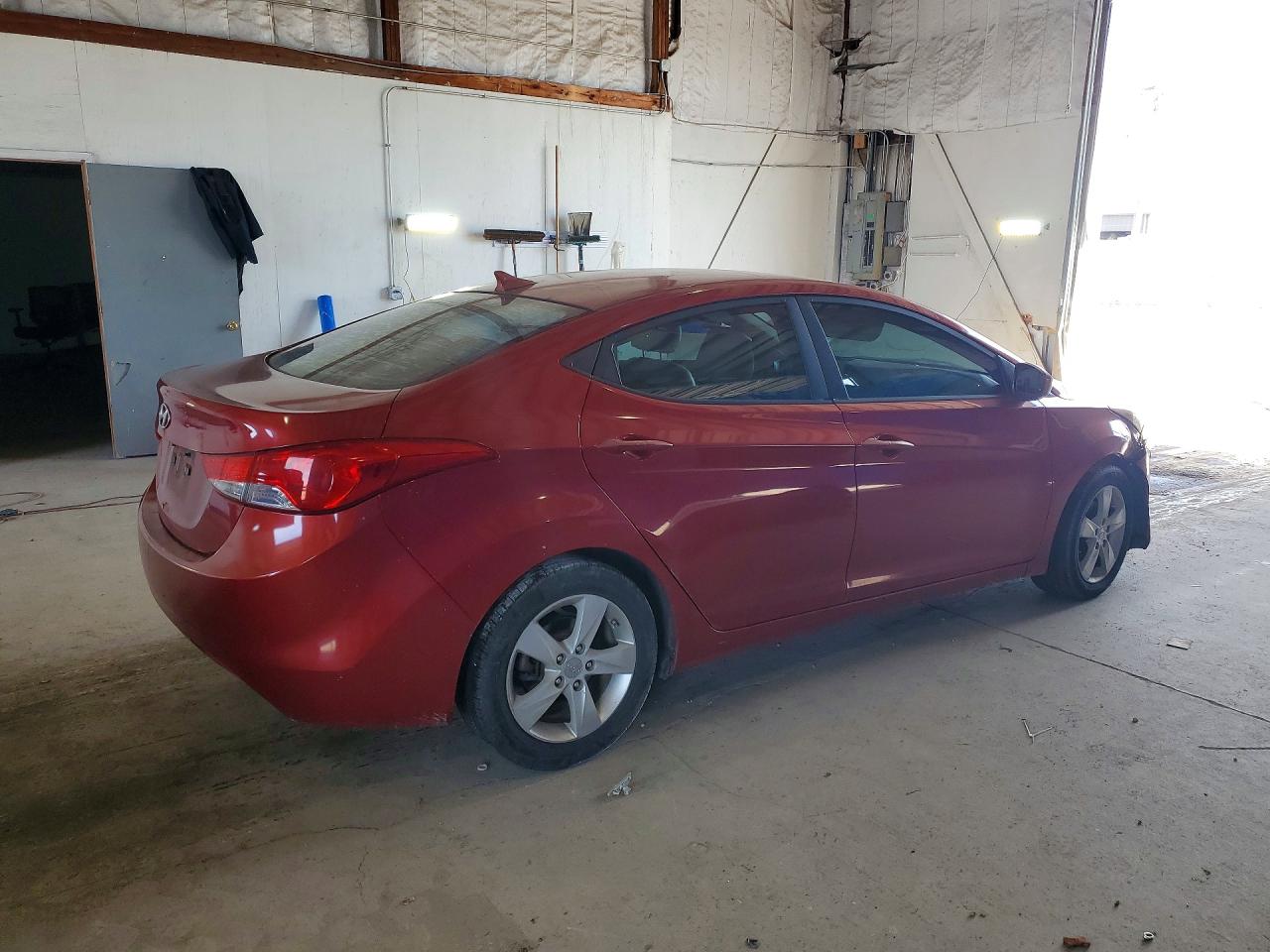 2013 HYUNDAI ELANTRA GLS photo 5