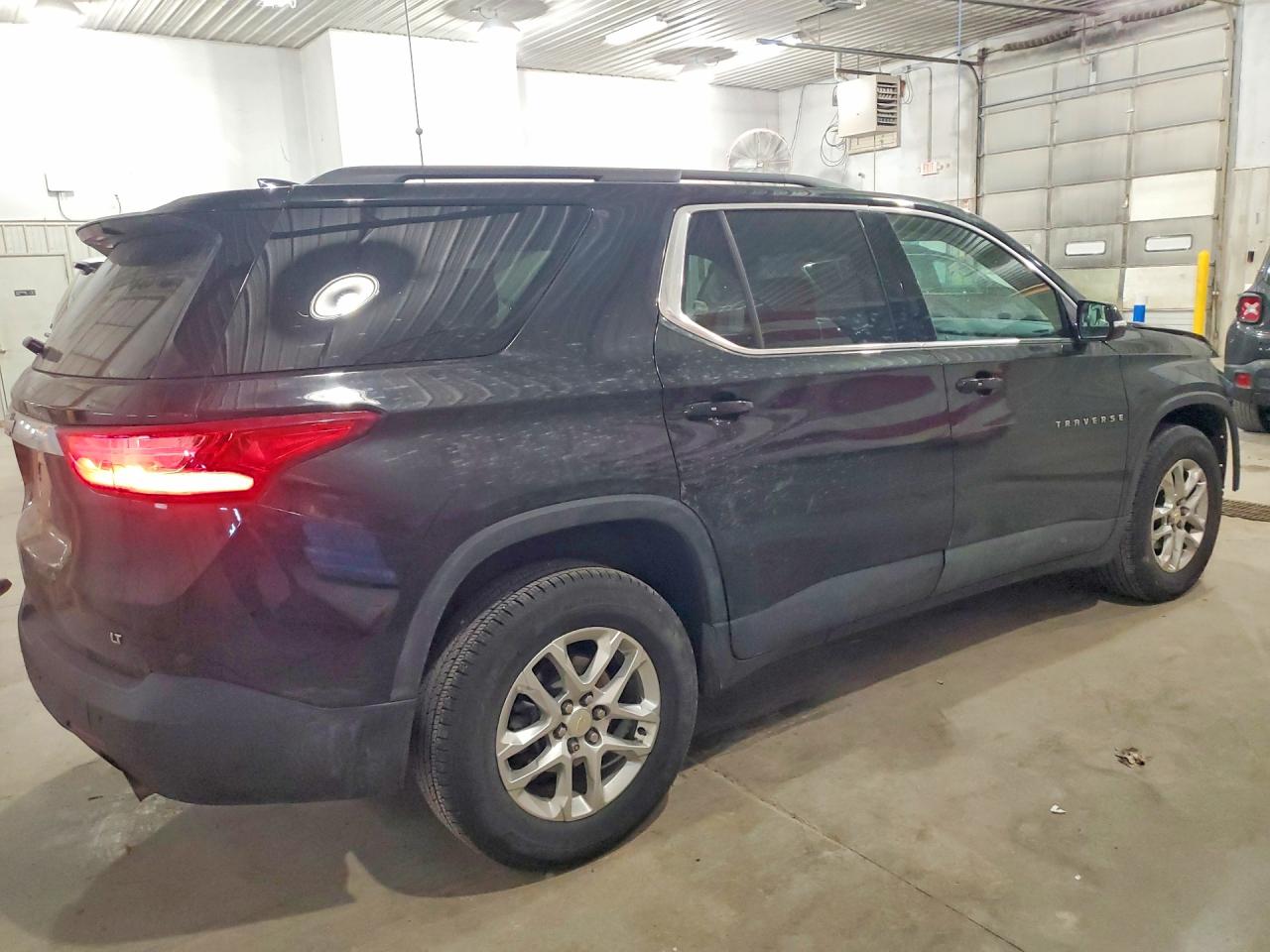 2019 CHEVROLET TRAVERSE LT photo 3
