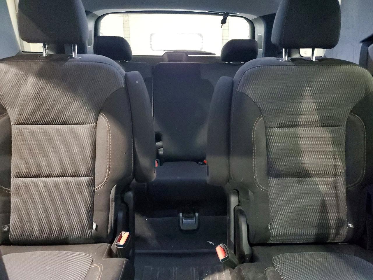 2019 CHEVROLET TRAVERSE LT photo 10