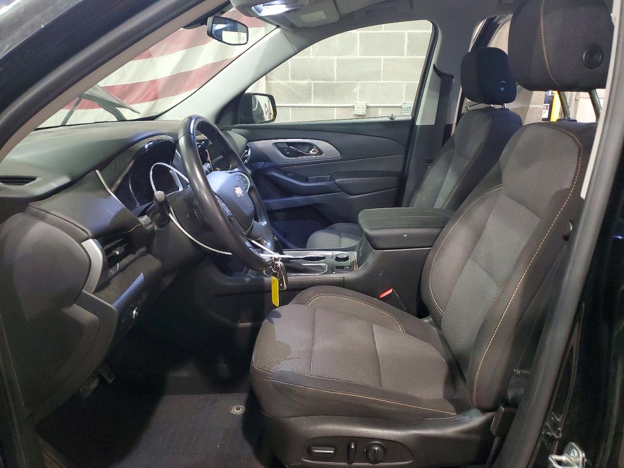 2019 CHEVROLET TRAVERSE LT photo 7