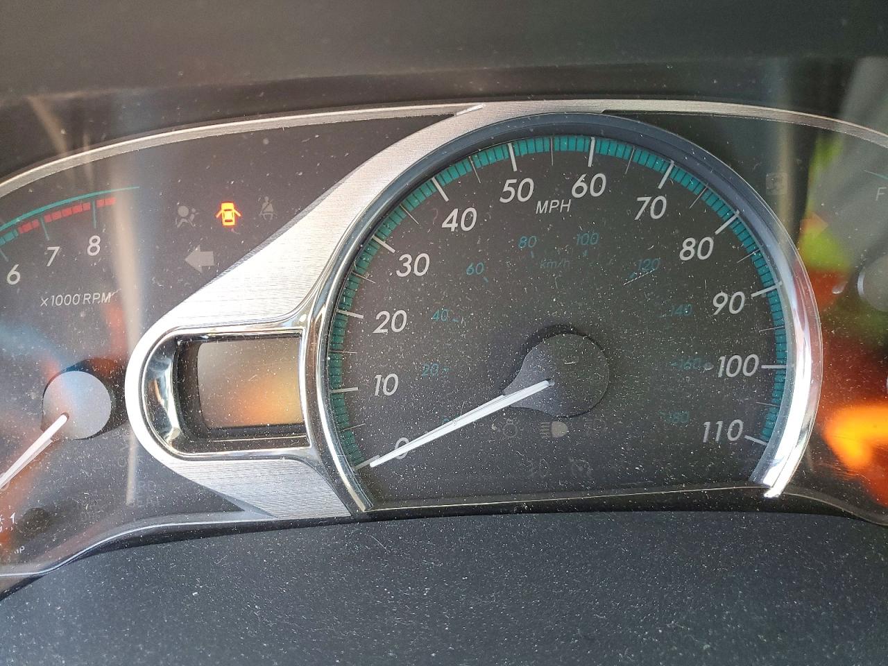 2013 TOYOTA SIENNA XLE 8-PASSENGER photo 9