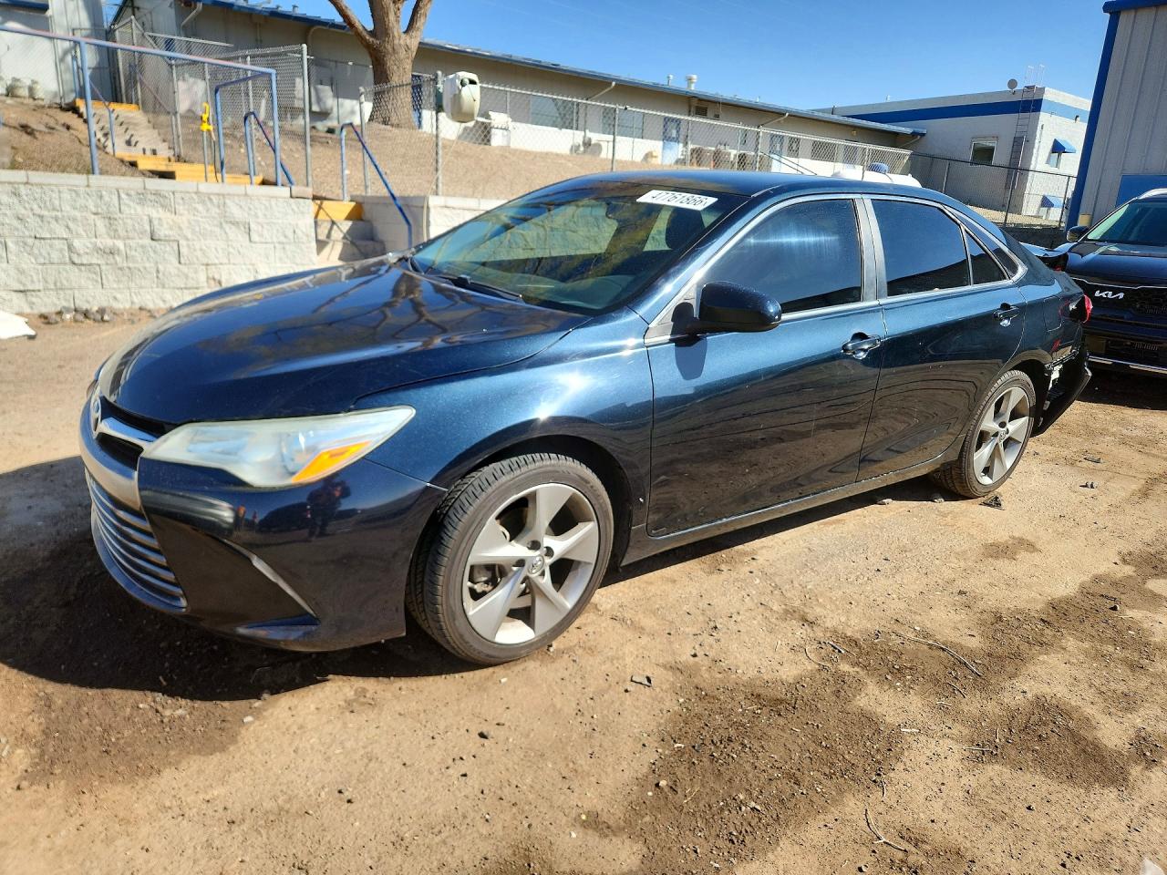2016 TOYOTA CAMRY