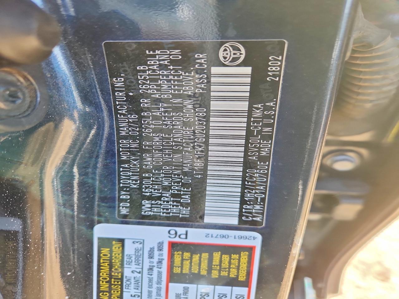2016 TOYOTA CAMRY LE photo 12