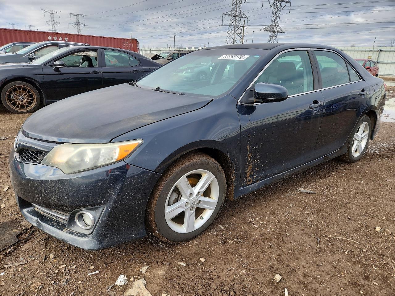 2013 TOYOTA CAMRY