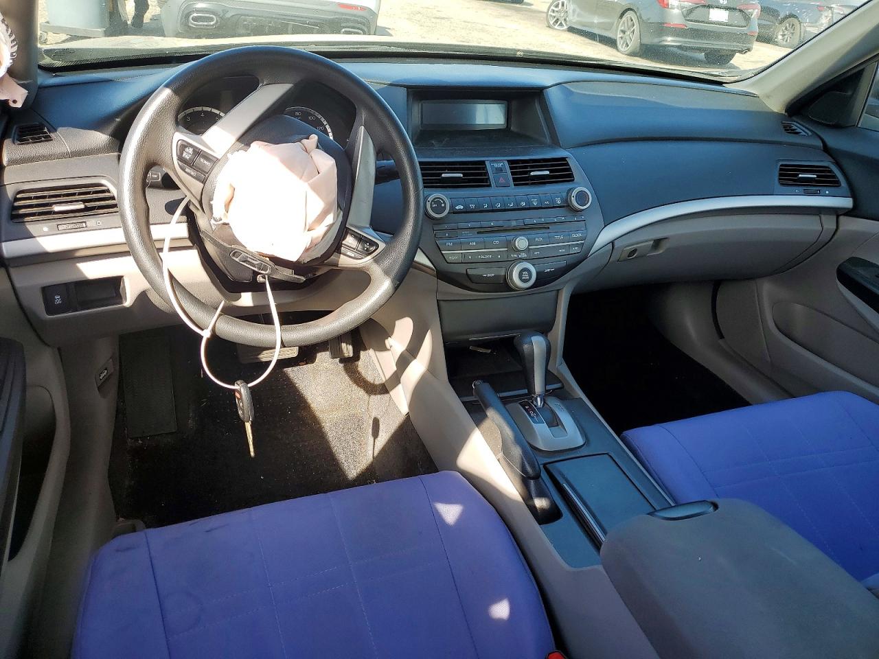 2011 HONDA ACCORD photo 8