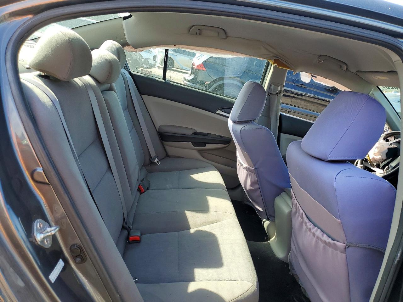 2011 HONDA ACCORD photo 10