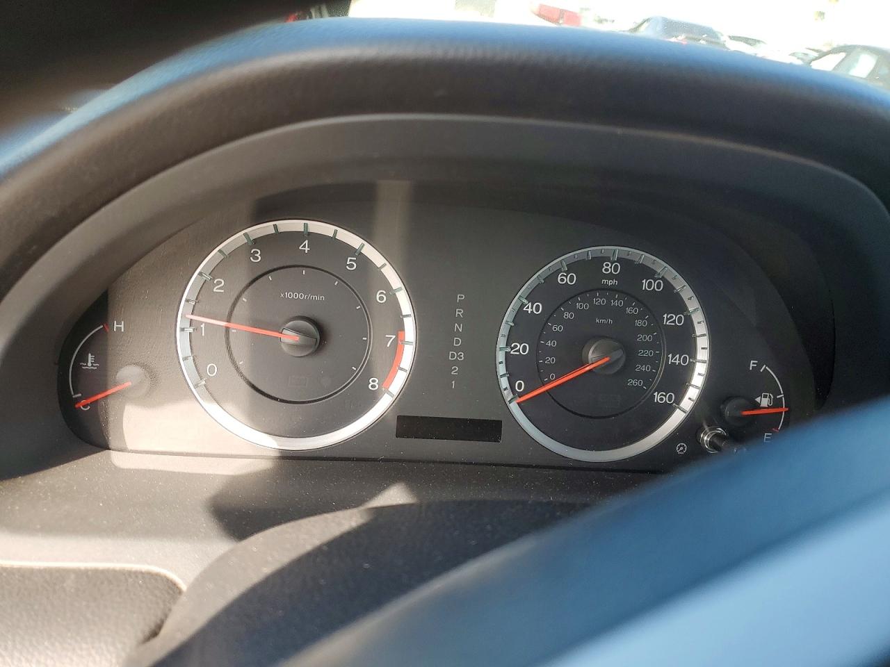 2011 HONDA ACCORD photo 9