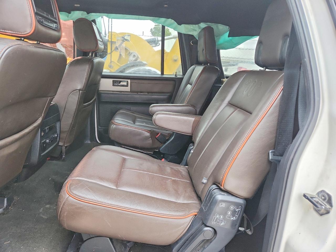 2017 FORD EXPEDITION EL XLT photo 21