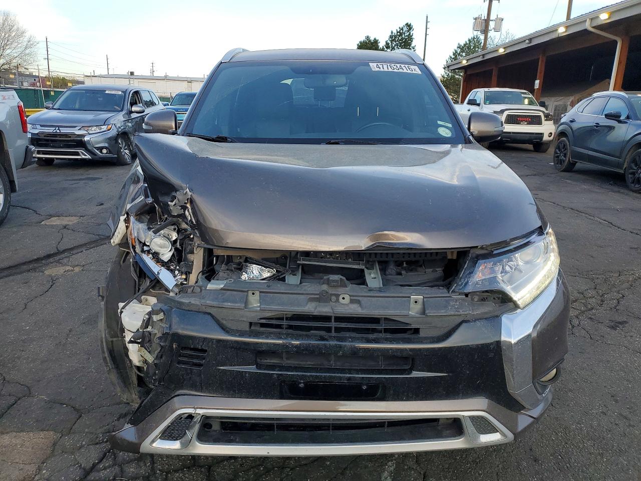 2019 MITSUBISHI OUTLANDER photo 5