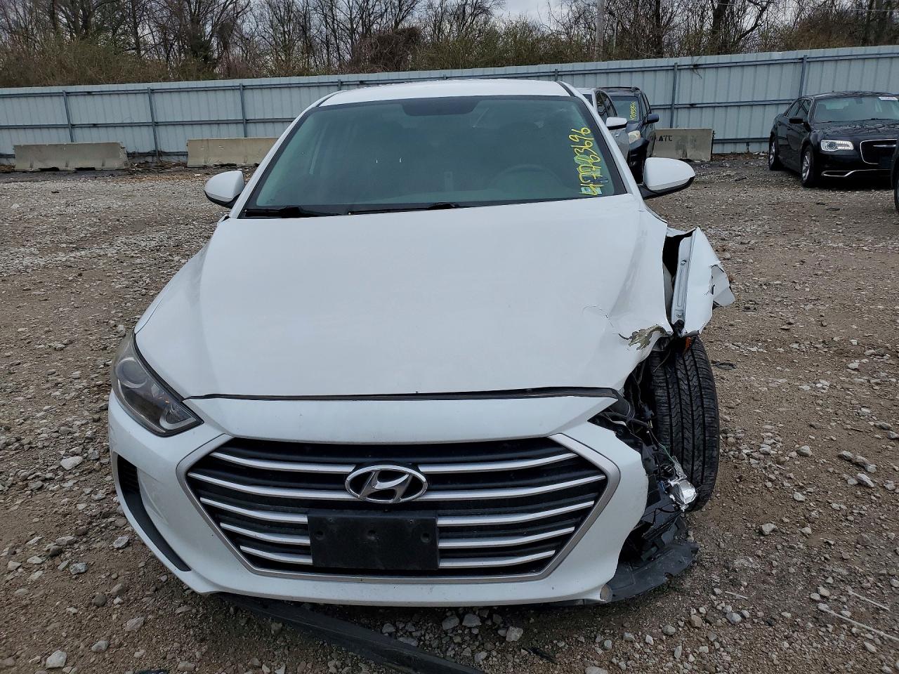 2018 HYUNDAI ELANTRA SEL photo 5