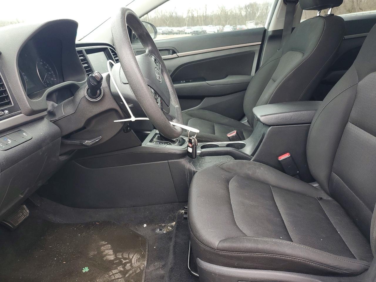 2018 HYUNDAI ELANTRA SEL photo 7