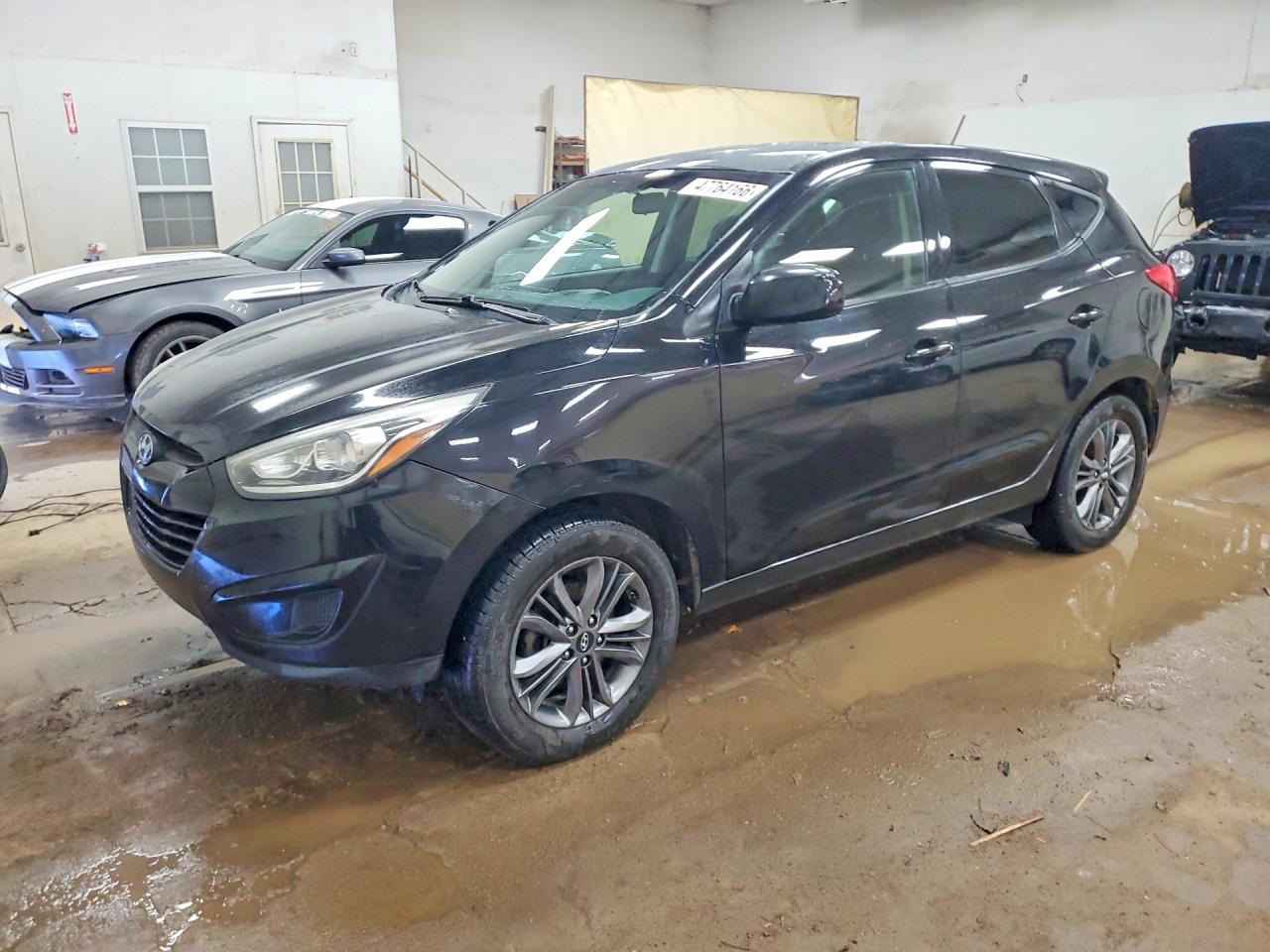 2015 HYUNDAI TUCSON