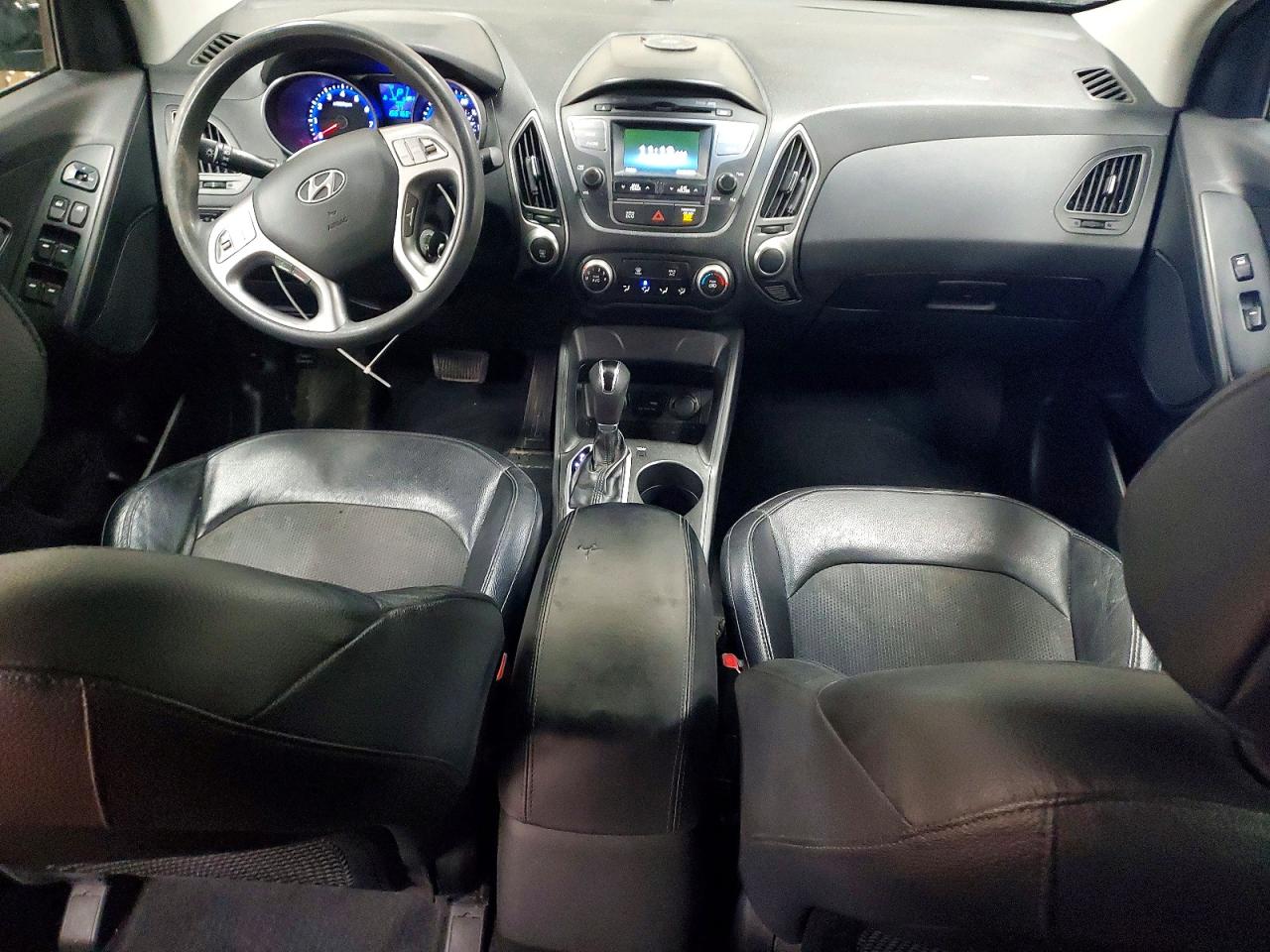 2015 HYUNDAI TUCSON GLS photo 22