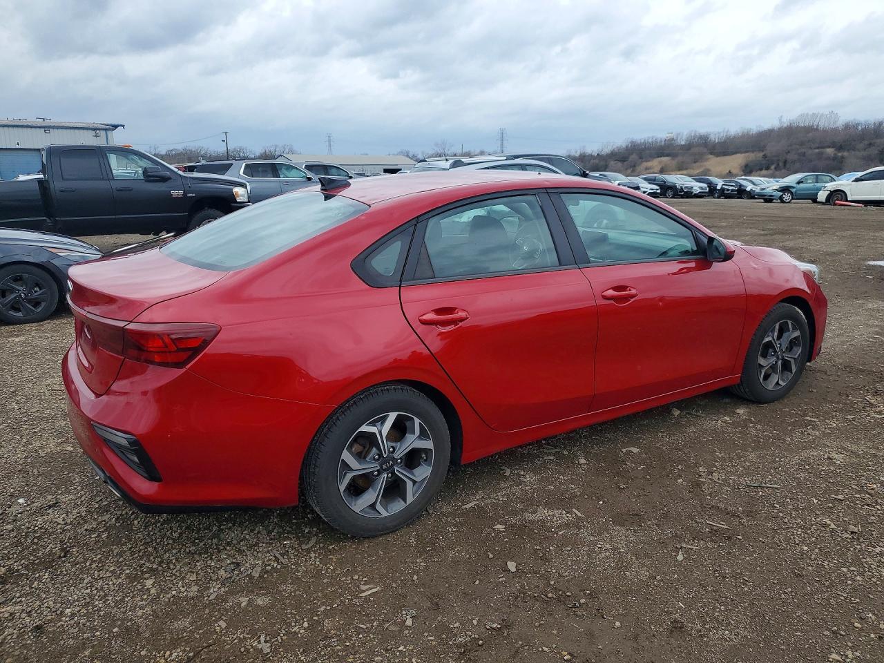 2019 KIA FORTE LXS photo 3