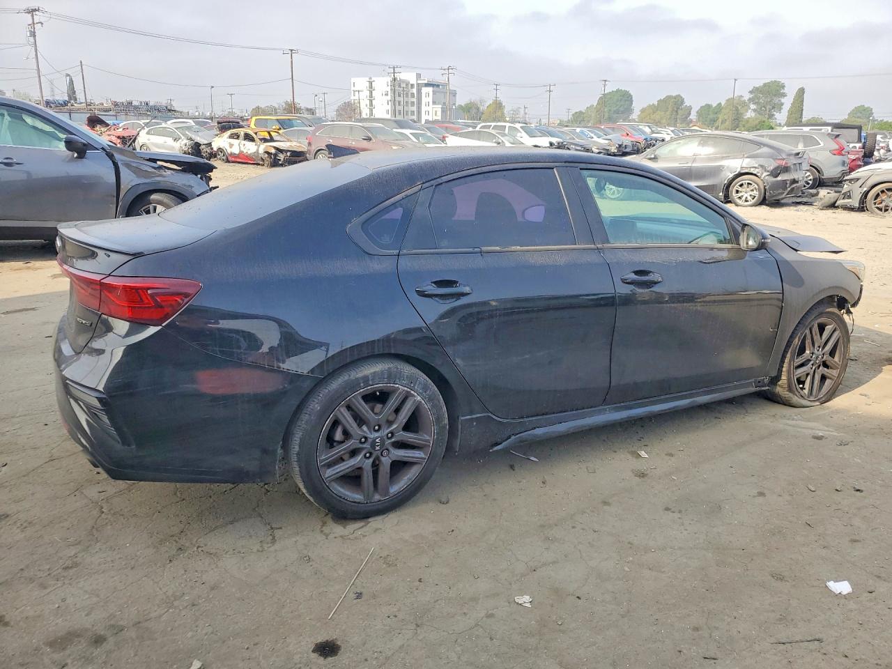 2021 KIA FORTE GT-LINE photo 5
