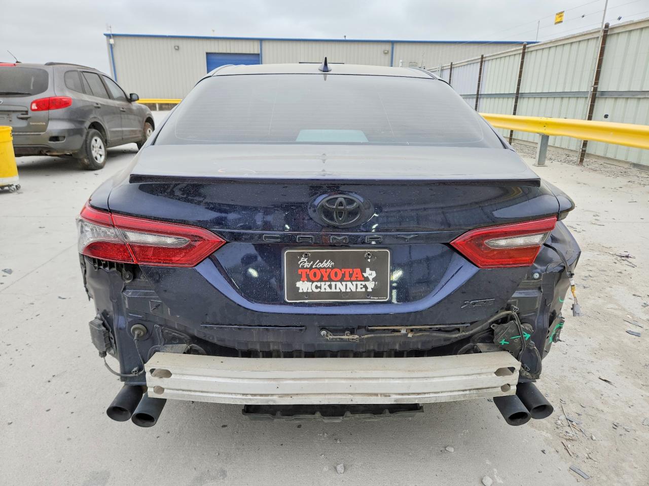2022 TOYOTA CAMRY XSE photo 11