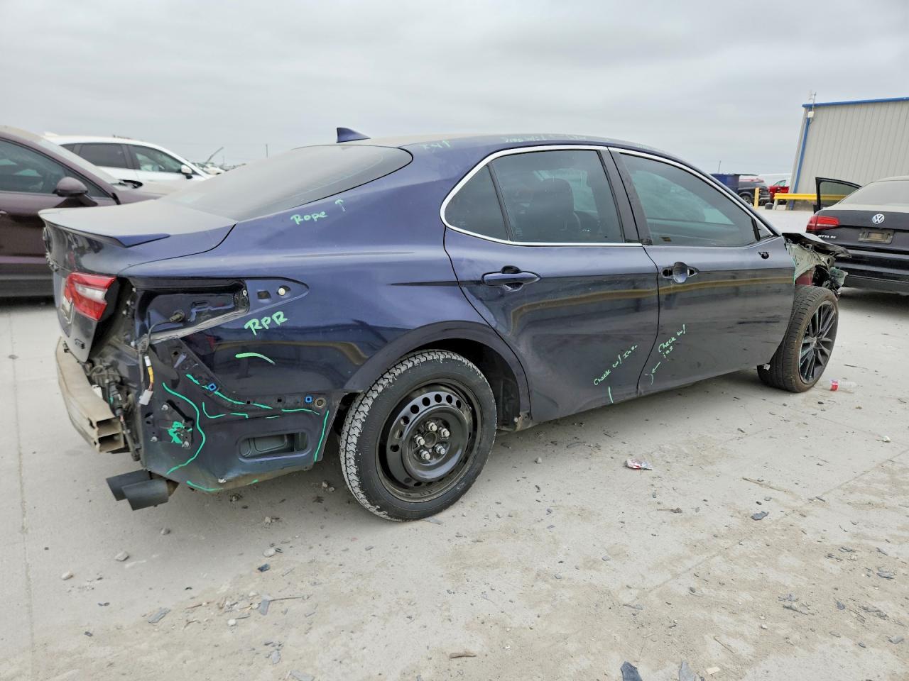 2022 TOYOTA CAMRY XSE photo 5