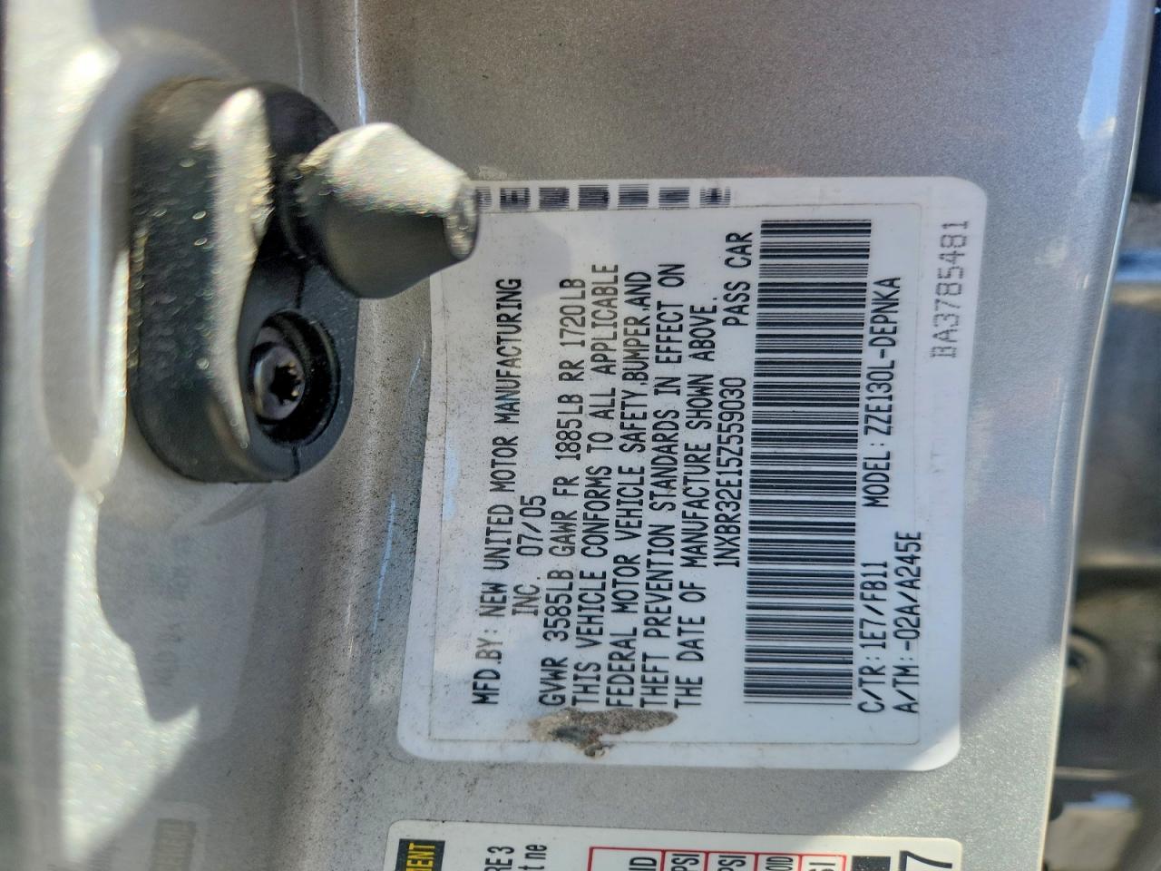 2005 TOYOTA COROLLA CE photo 12