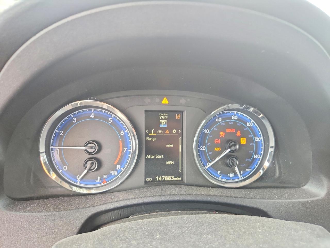 2017 TOYOTA COROLLA SE photo 25