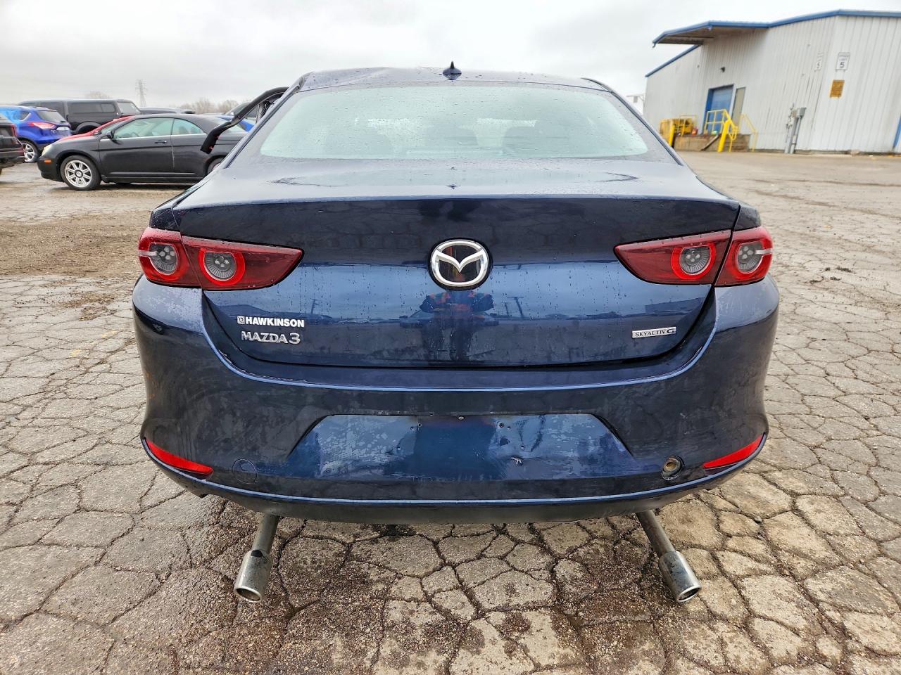 2019 MAZDA 3 PREMIUM photo 11