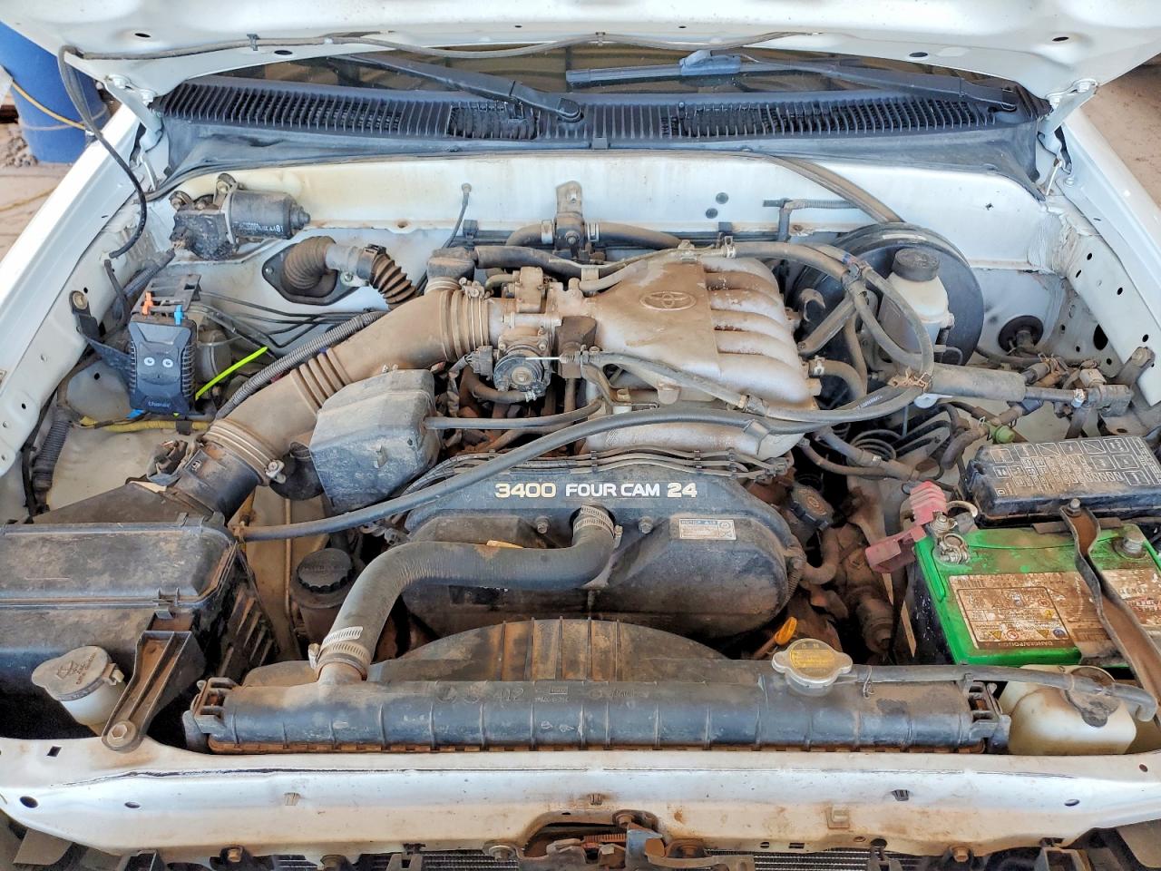 2003 TOYOTA TACOMA V6 photo 21