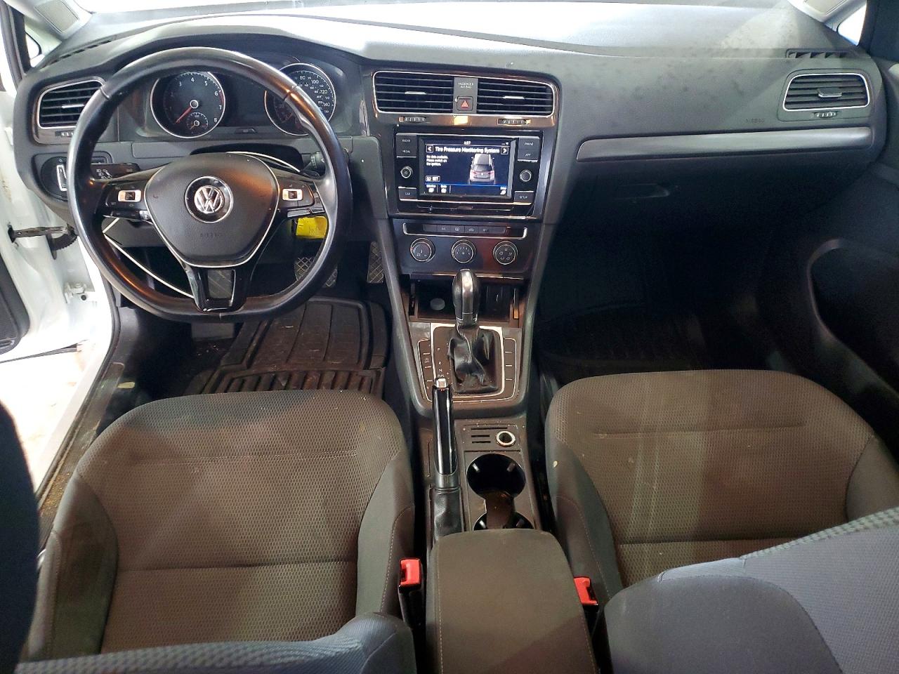 2019 VOLKSWAGEN GOLF SPORTWAGEN S photo 15