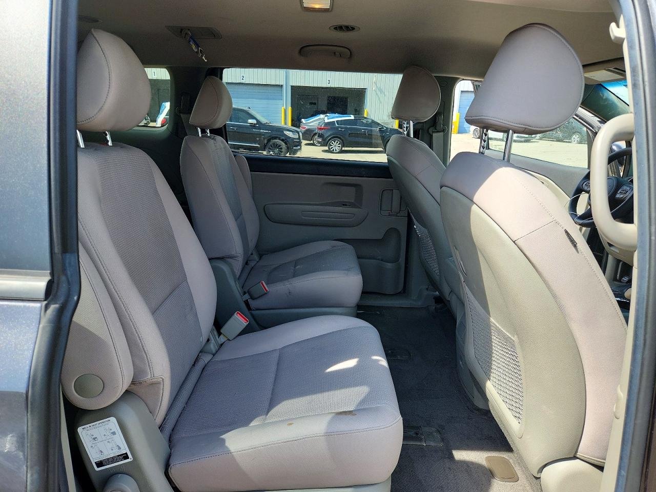 2021 KIA SEDONA LX photo 31