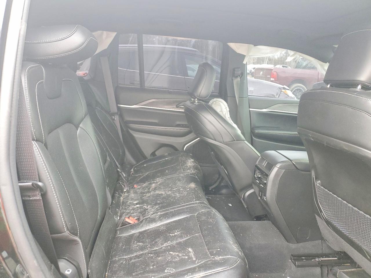 2024 JEEP GRAND CHEROKEE LIMITED photo 21