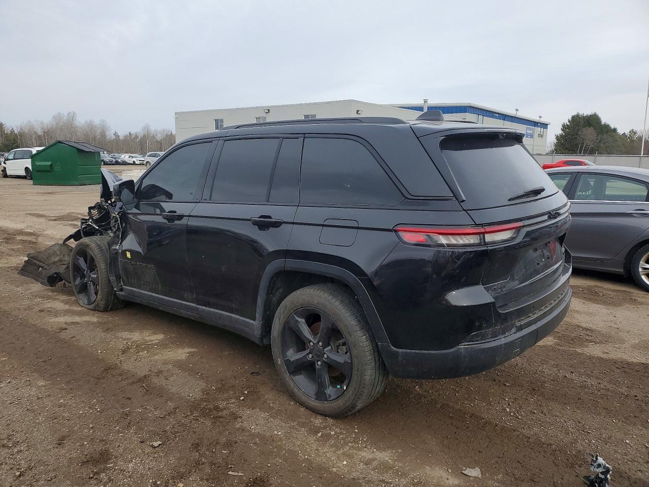 2024 JEEP GRAND CHEROKEE LIMITED photo 3