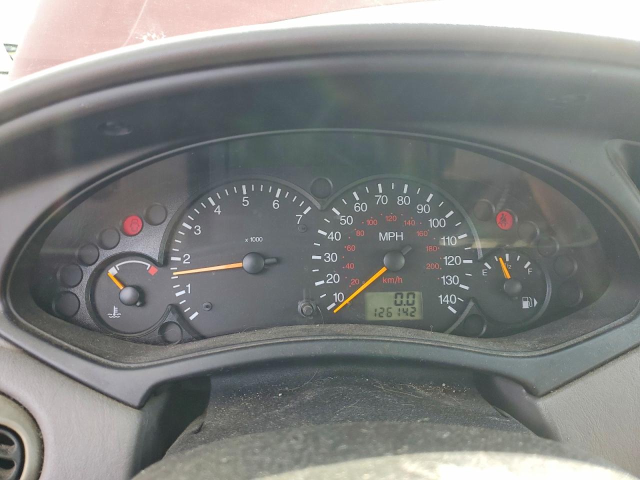 2004 FORD FOCUS ZX3 photo 17