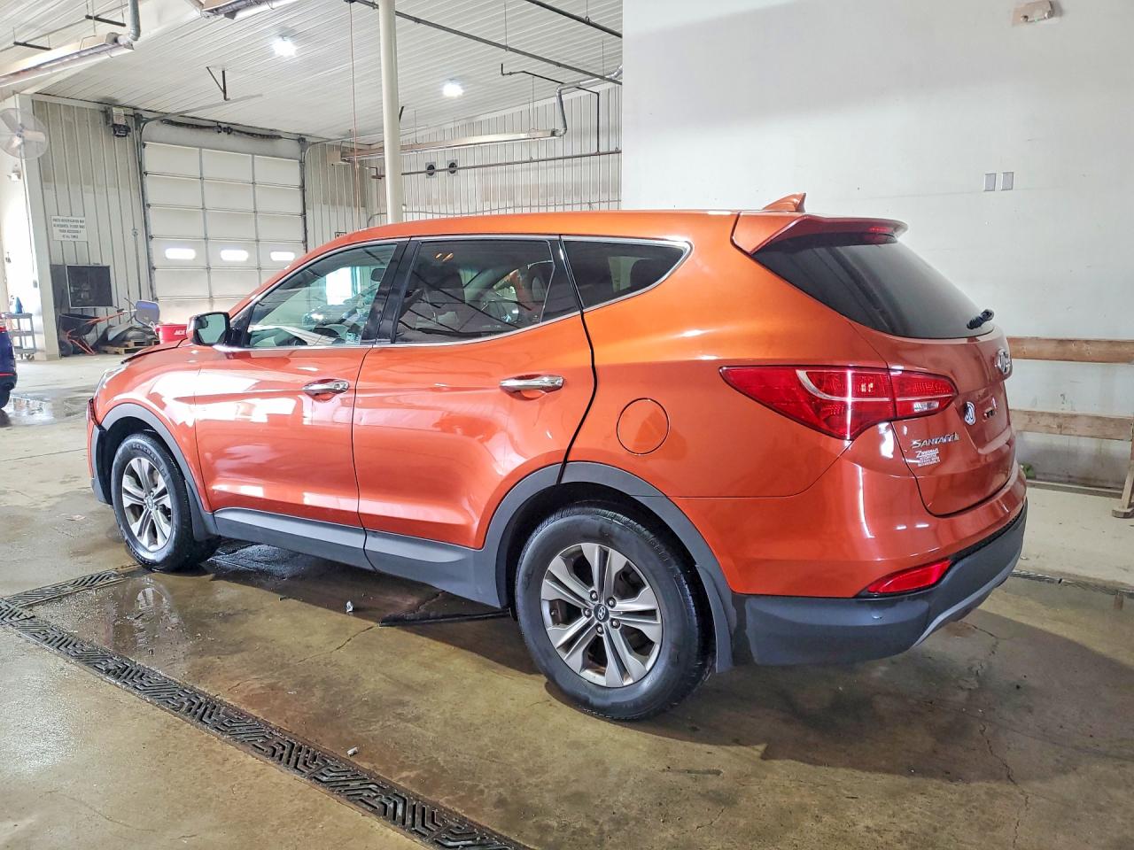2015 HYUNDAI SANTA FE SPORT 2.4L photo 2