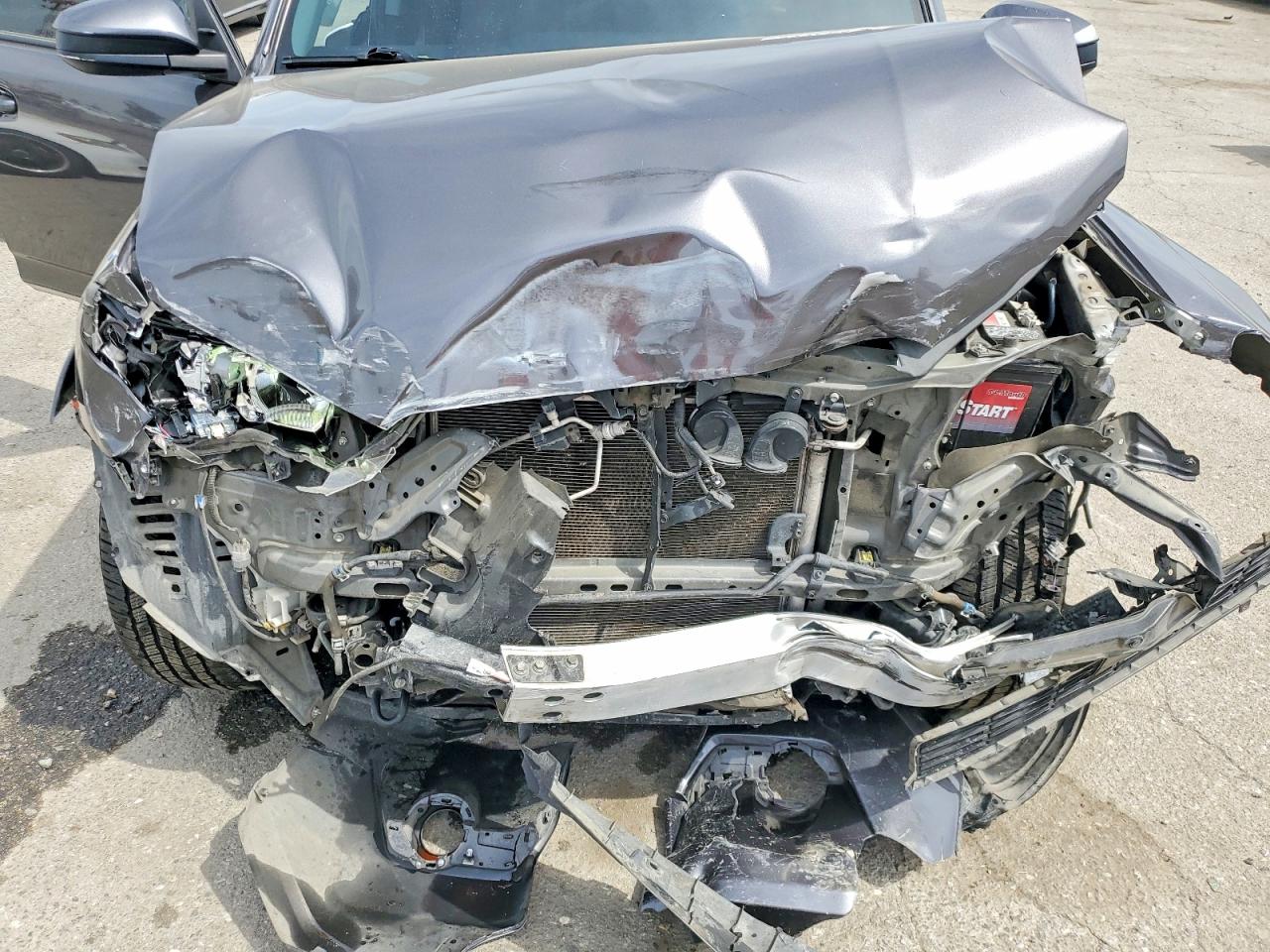 2022 TOYOTA 4RUNNER SR5 photo 31