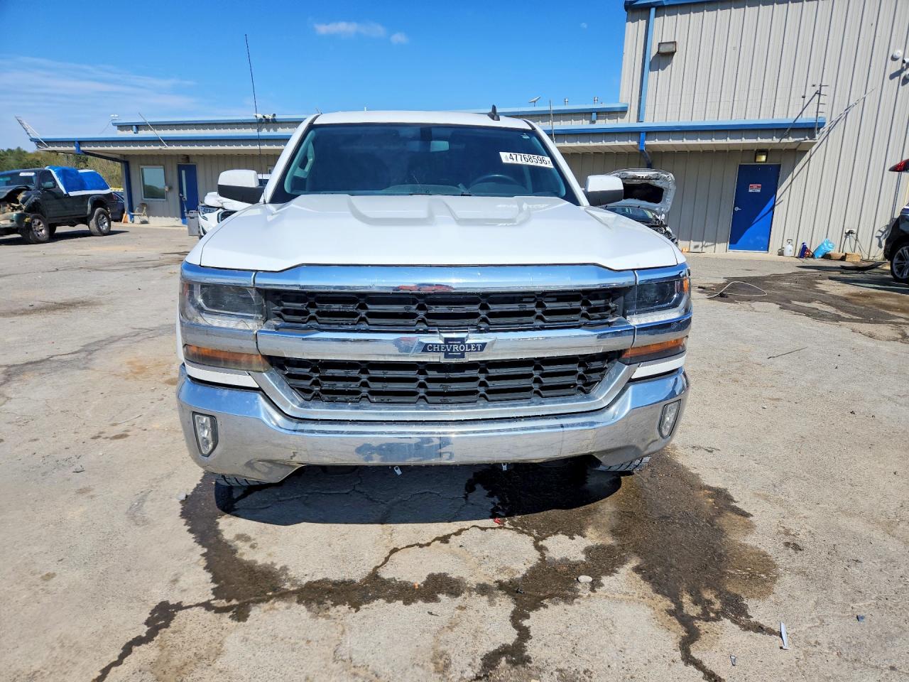 2018 CHEVROLET SILVERADO C1500 LT photo 9