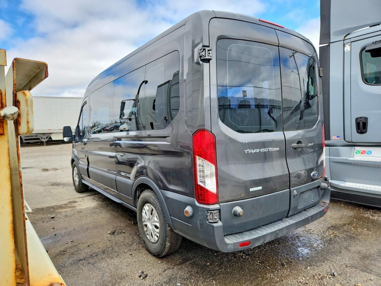 2016 FORD TRANSIT T-350 photo 2