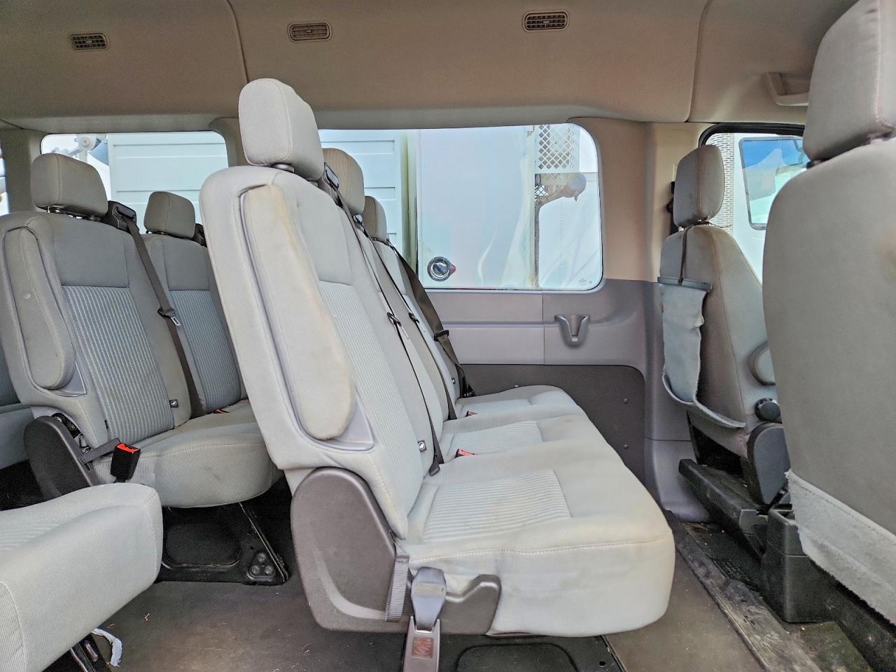 2016 FORD TRANSIT T-350 photo 11