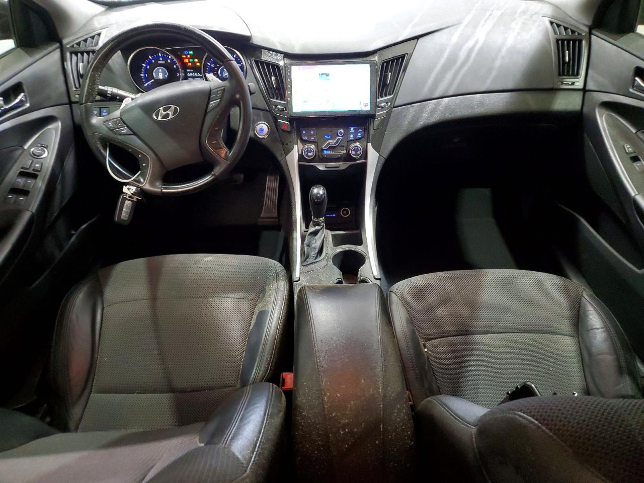2011 HYUNDAI SONATA SE 2.0T photo 15