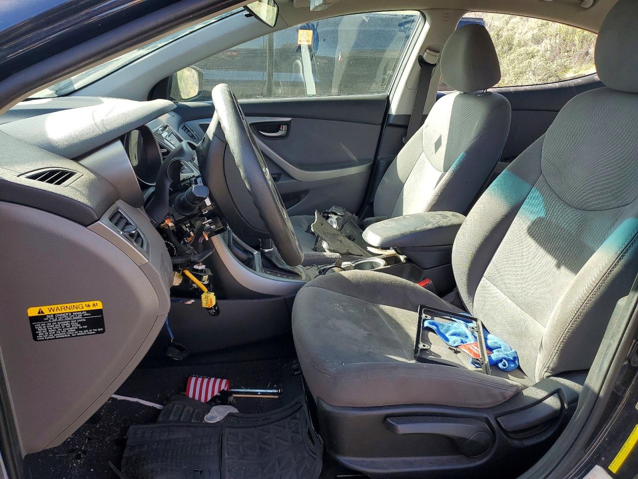 2015 HYUNDAI ELANTRA SE photo 7