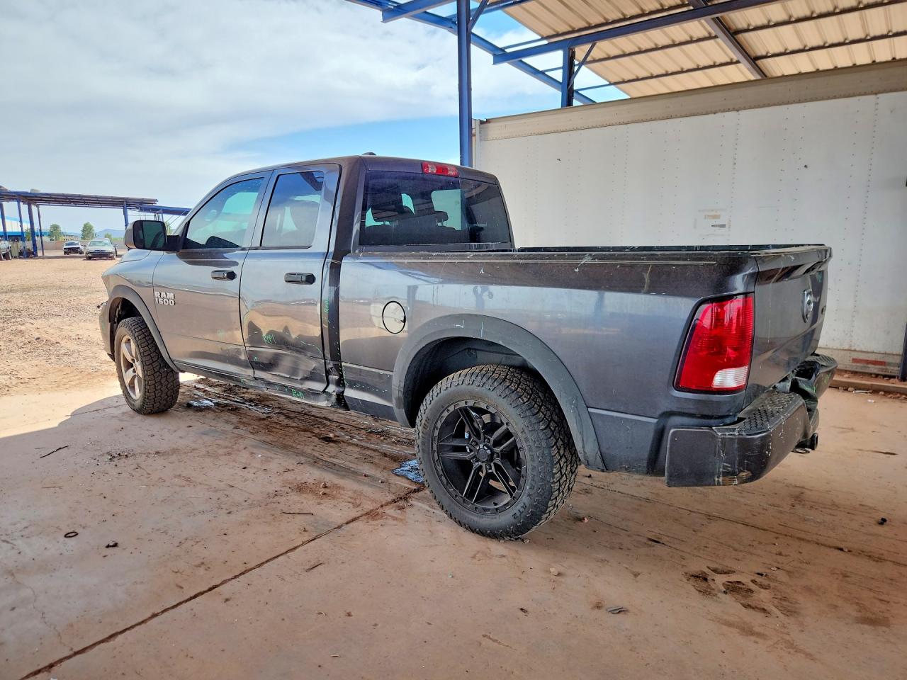 2018 RAM 1500 ST photo 3