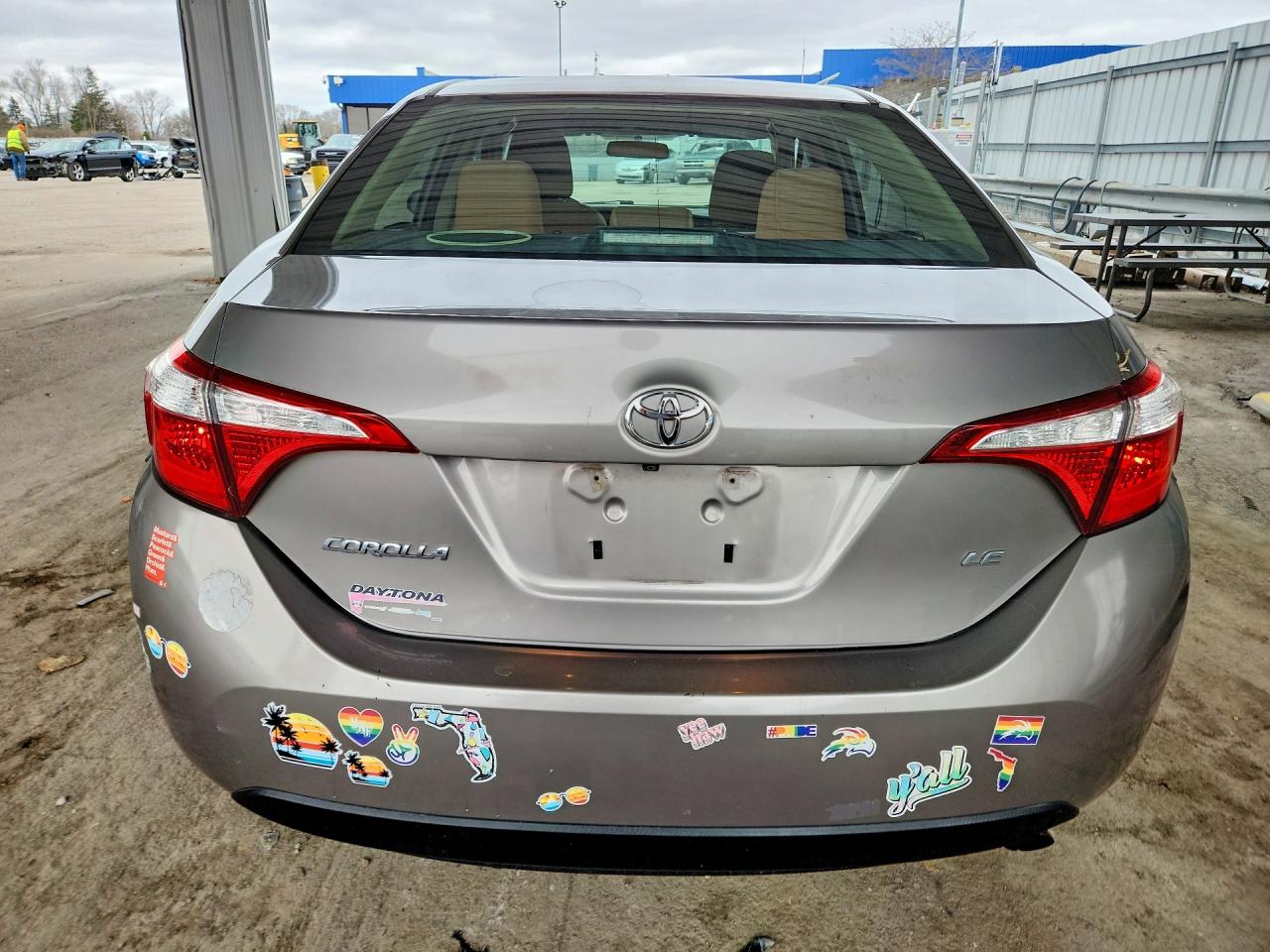 2015 TOYOTA COROLLA LE PLUS photo 6