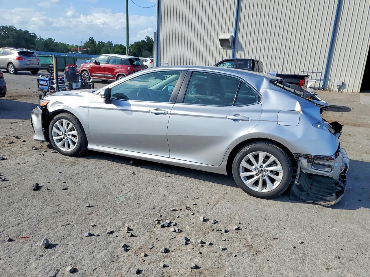 2024 TOYOTA CAMRY LE photo 2