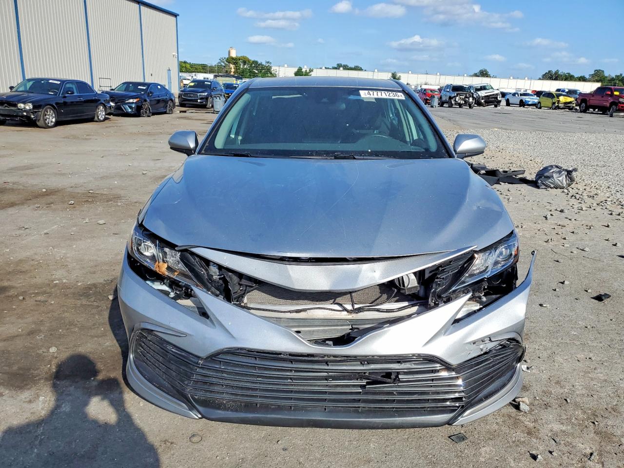 2024 TOYOTA CAMRY LE photo 5