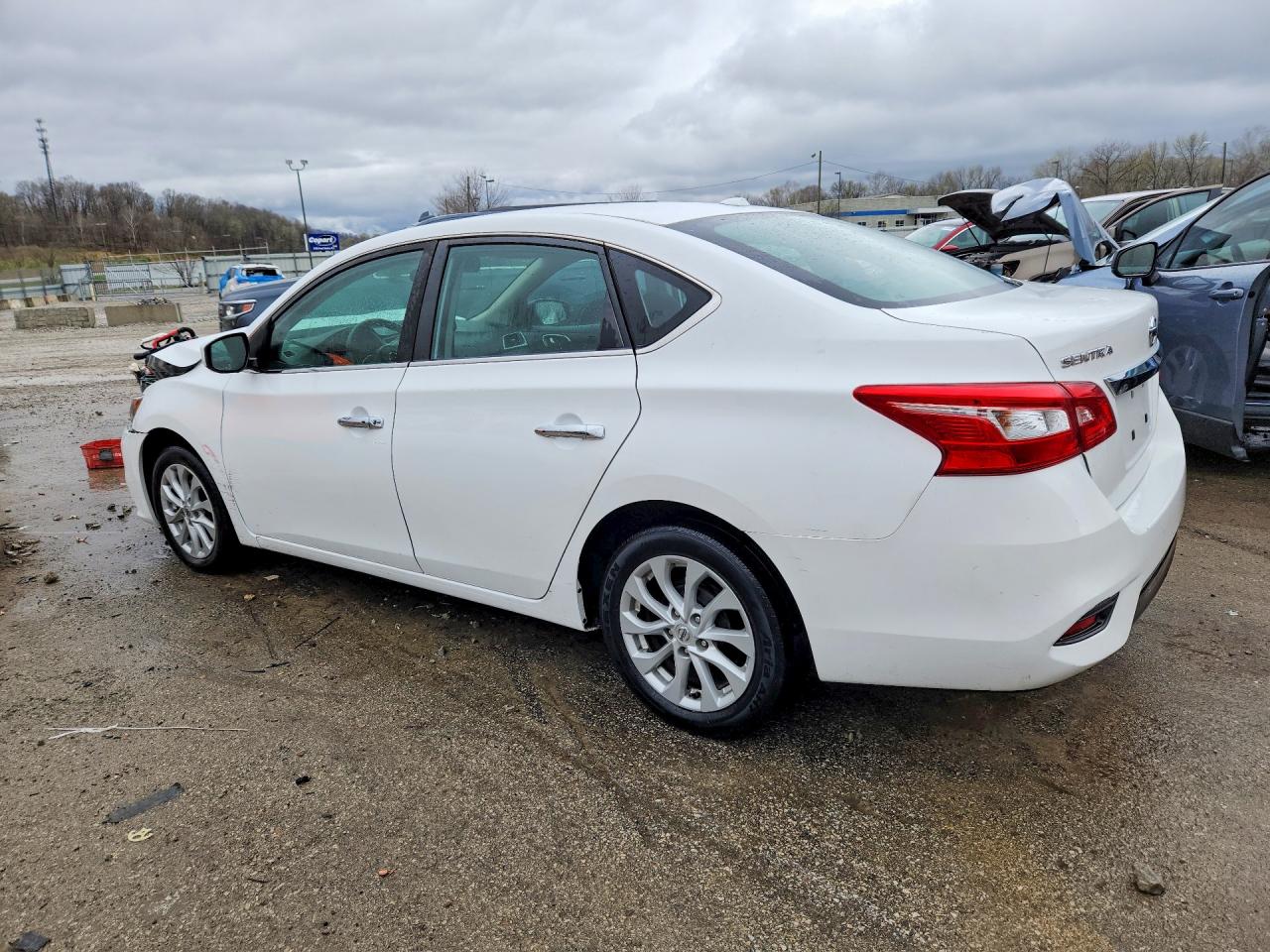 2019 NISSAN SENTRA SV photo 4