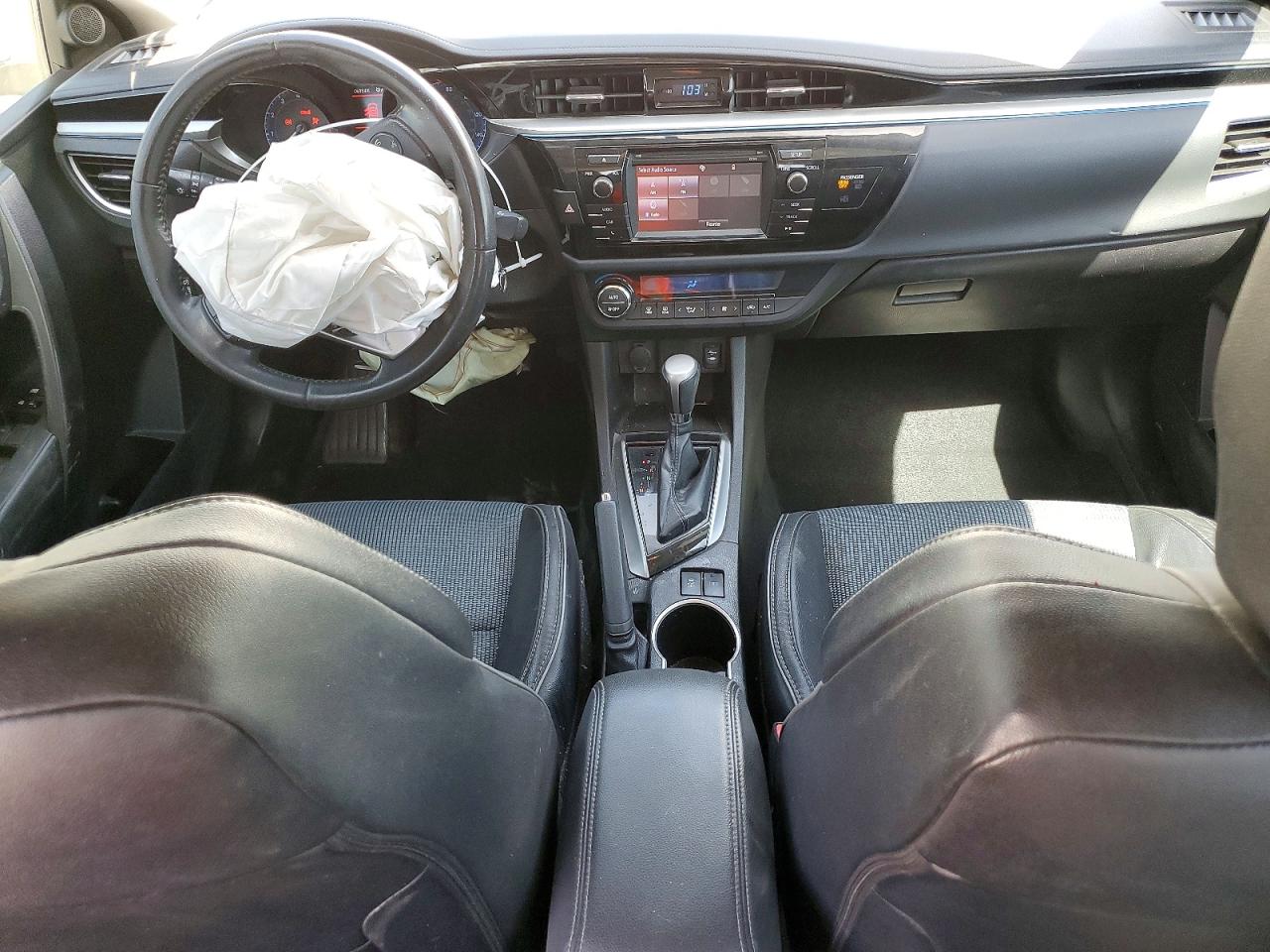 2015 TOYOTA COROLLA S PLUS photo 15