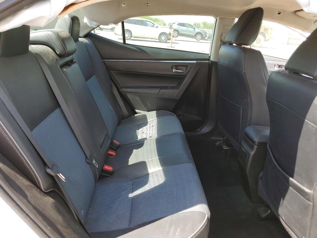 2015 TOYOTA COROLLA S PLUS photo 19
