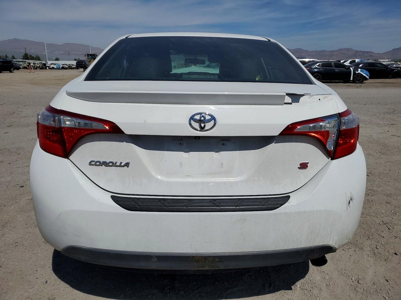 2015 TOYOTA COROLLA S PLUS photo 11