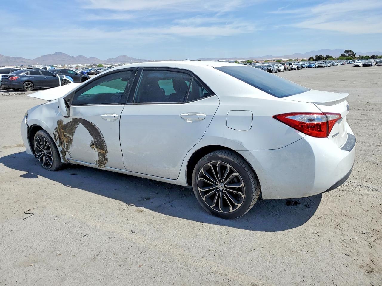 2015 TOYOTA COROLLA S PLUS photo 3