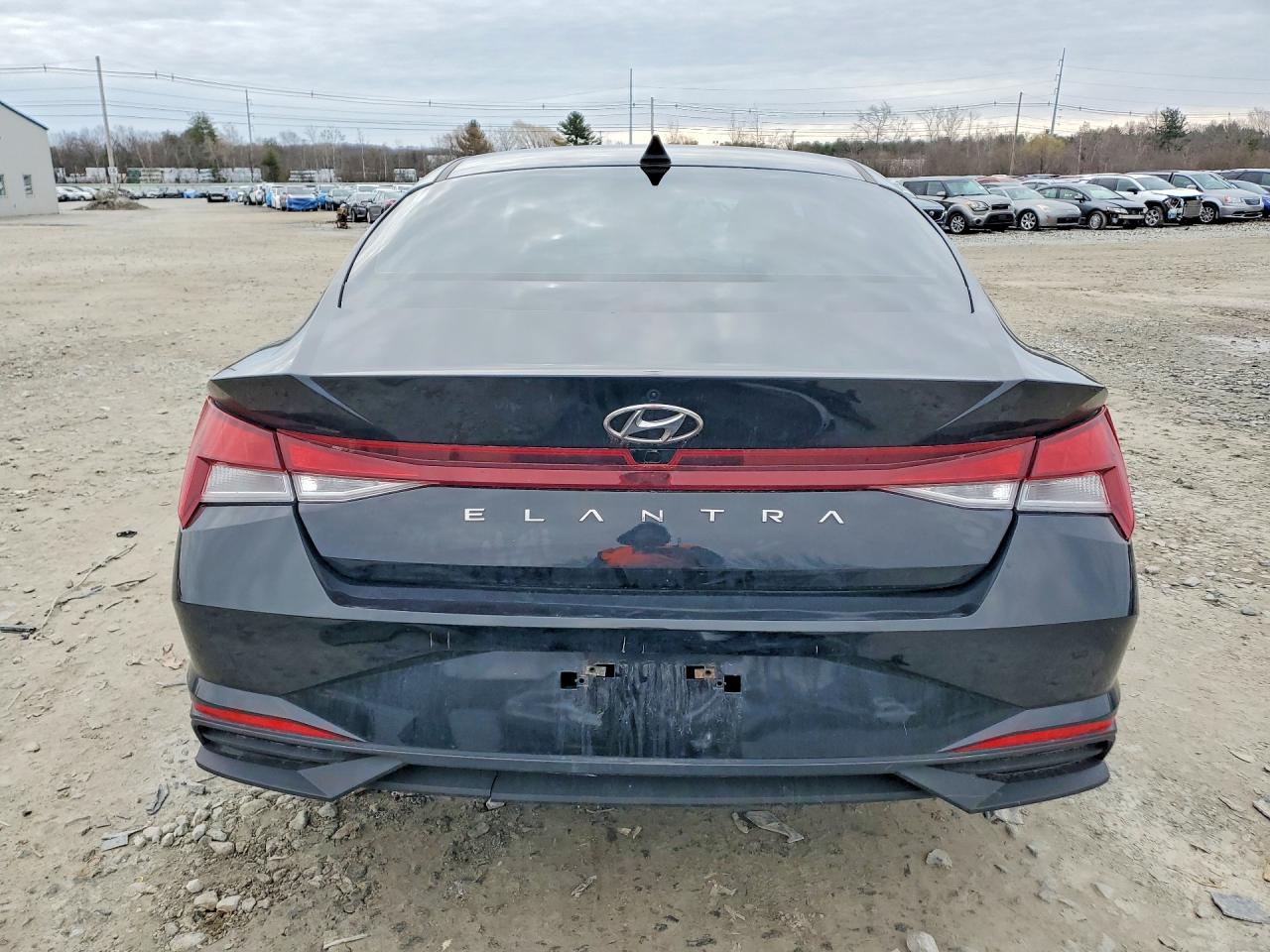 2022 HYUNDAI ELANTRA SEL photo 11