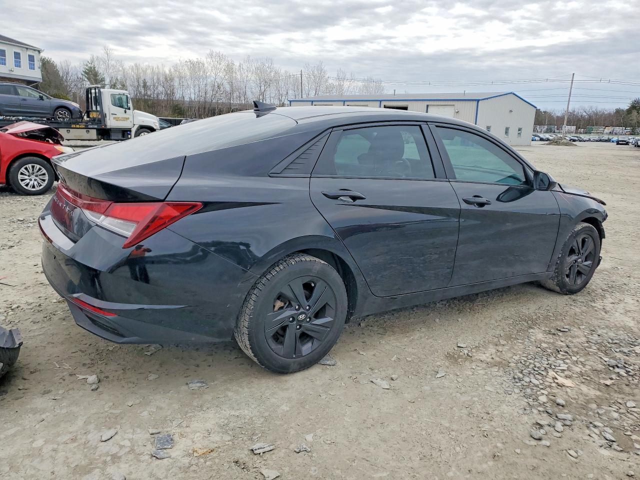 2022 HYUNDAI ELANTRA SEL photo 5
